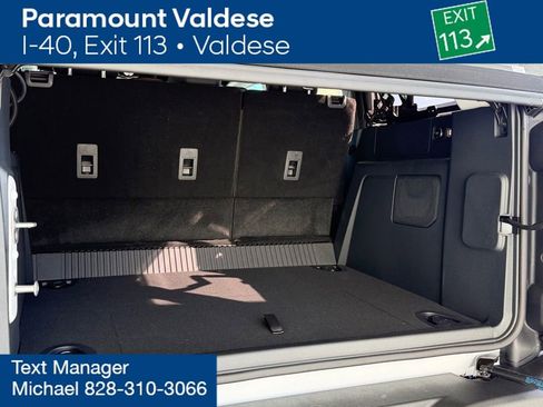 New 2025 Ford Bronco Base image 25