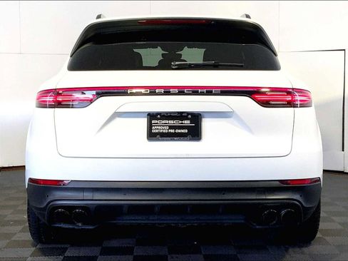 Certified 2023 Porsche Cayenne Platinum Edition AWD/4WD image 6