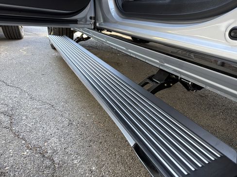 New 2026 Jeep Grand Wagoneer Limited AWD/4WD image 8