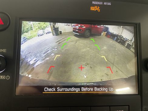 Used 2024 Subaru Outback AWD/4WD image 20