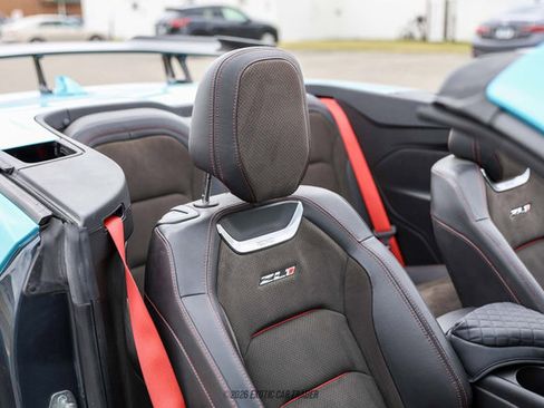 Used 2019 Chevrolet Camaro ZL1 RWD image 50