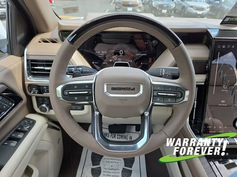 New 2026 GMC Yukon XL Denali w/ Denali Reserve Package AWD/4WD image 9