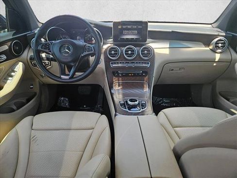 Used 2018 Mercedes-Benz GLC 300 image 19