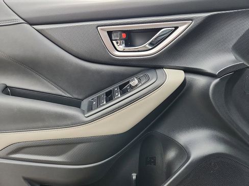 Used 2023 Subaru Forester Limited image 14