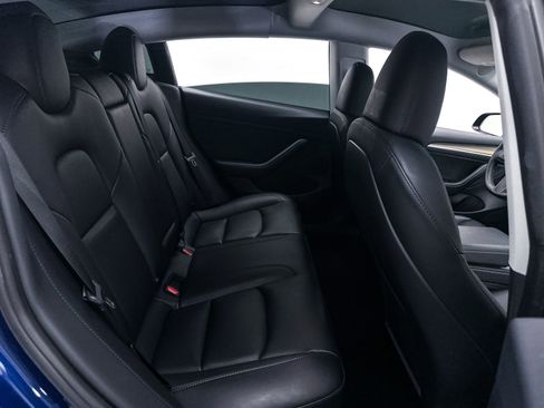 Used 2023 Tesla Model 3 Standard Range RWD image 30