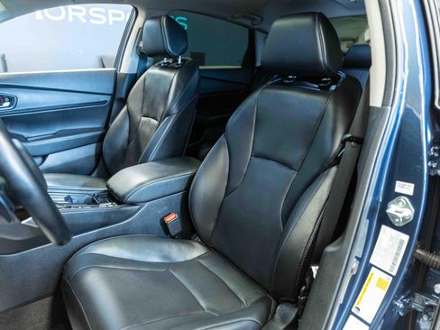 Used 2025 Honda Accord Touring image 11