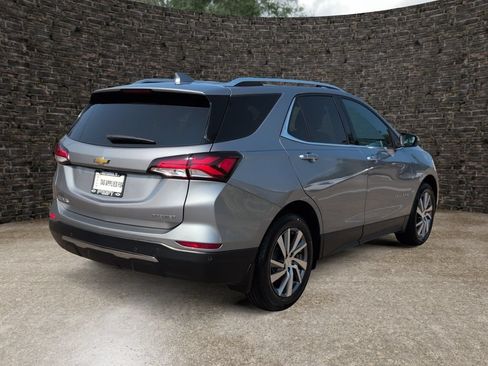 Used 2023 Chevrolet Equinox Premier FWD image 7