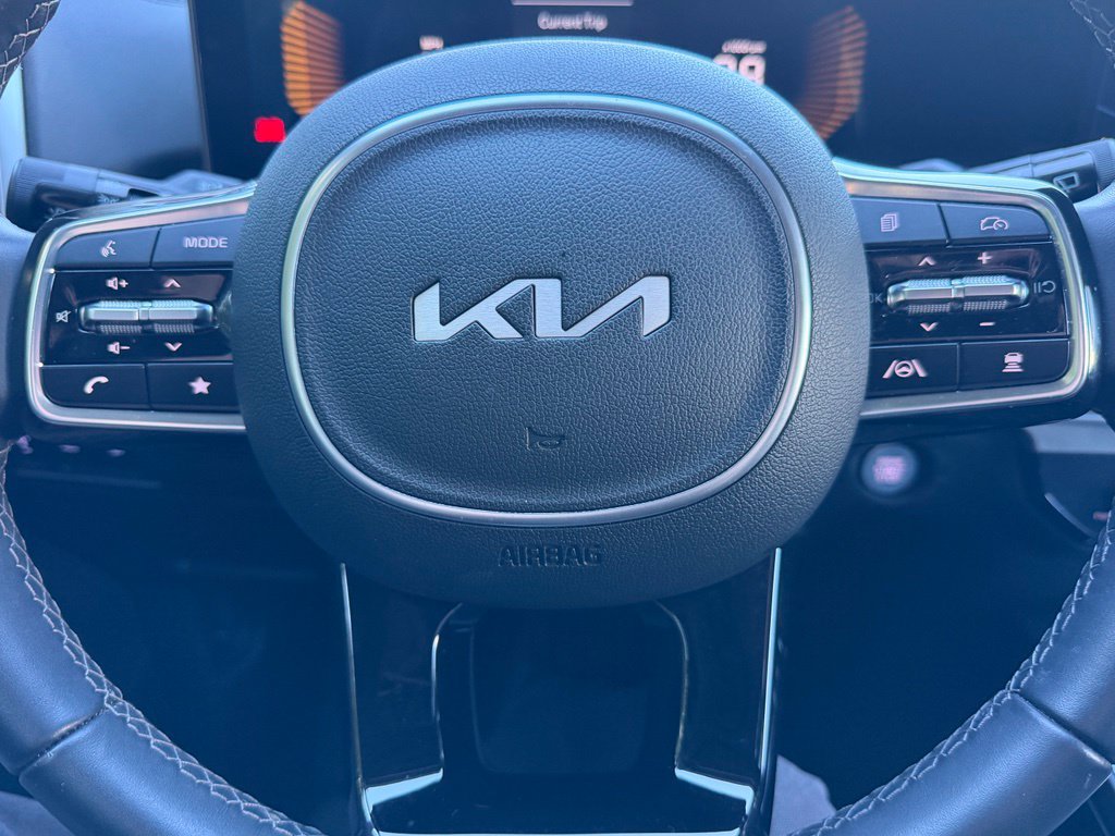 Used 2025 Kia Sorento EX w/ Panoramic Sunroof Package AWD/4WD image 18