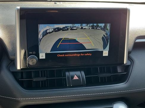Used 2024 Toyota RAV4 XLE w/ Convenience Package FWD image 12