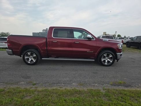 Used 2022 RAM 1500 Laramie AWD/4WD image 1