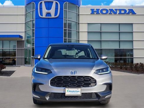 Certified 2024 Honda HR-V LX image 6