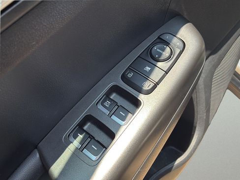 Used 2021 Kia Sportage LX FWD image 20