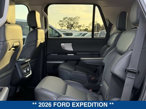 New 2026 Ford Expedition Active RWD image 19