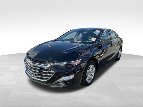 Used 2023 Chevrolet Malibu LS image 4
