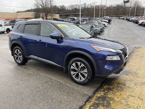 Used 2021 Nissan Rogue SV image 6