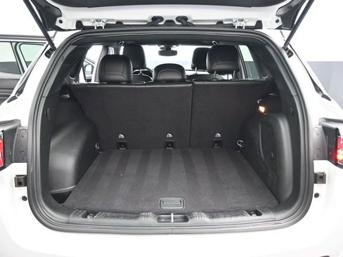 Used 2022 Jeep Compass High Altitude image 12