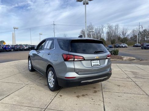 Used 2023 Chevrolet Equinox LT image 8