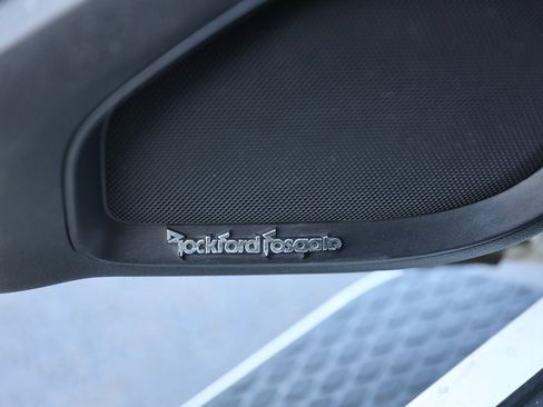 Used 2017 Nissan Titan SL image 42