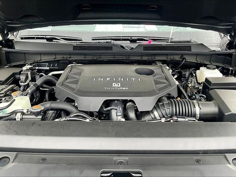 New 2026 INFINITI QX80 Luxe RWD image 15