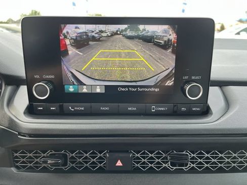 Used 2025 Honda Accord LX image 24