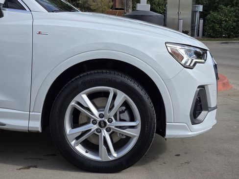 Certified 2023 Audi Q3 2.0T Premium w/ 19" Wheel Package image 11