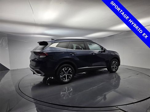 Used 2023 Kia Sportage EX w/ EX Premium Package image 12