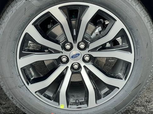 Used 2026 Ford Explorer ST-Line AWD/4WD image 10