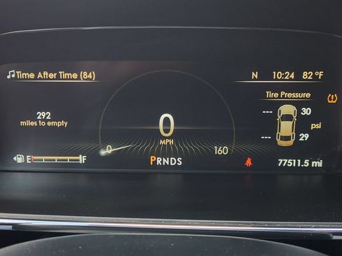 Used 2017 Lincoln Continental Select w/ Climate Package AWD/4WD image 15