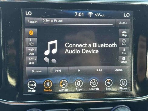 Used 2019 Jeep Grand Cherokee Limited image 13