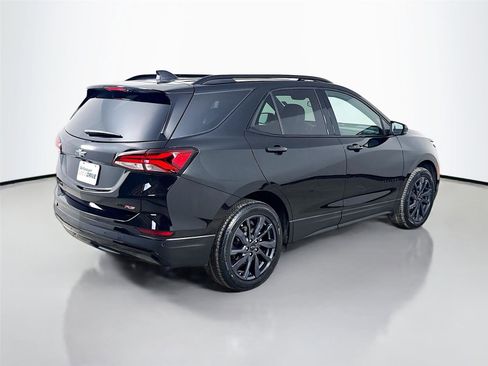 Used 2024 Chevrolet Equinox RS AWD/4WD image 9
