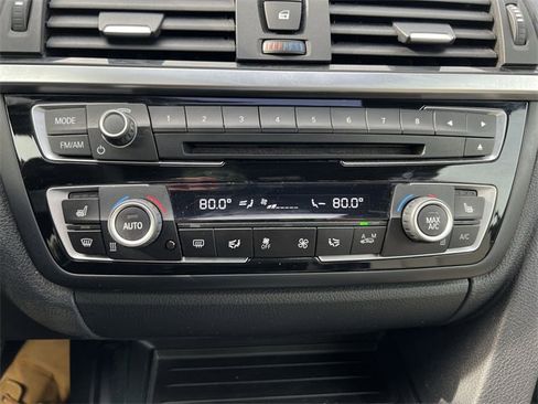 Used 2017 BMW 430i xDrive Convertible image 16