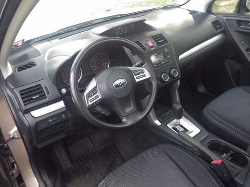 Used 2015 Subaru Forester 2.5i Premium w/ All-Weather Package AWD/4WD image 16