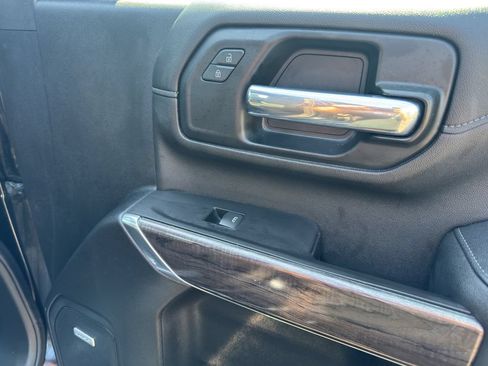Used 2021 Chevrolet Silverado 2500 LTZ w/ LTZ Plus Package AWD/4WD image 16