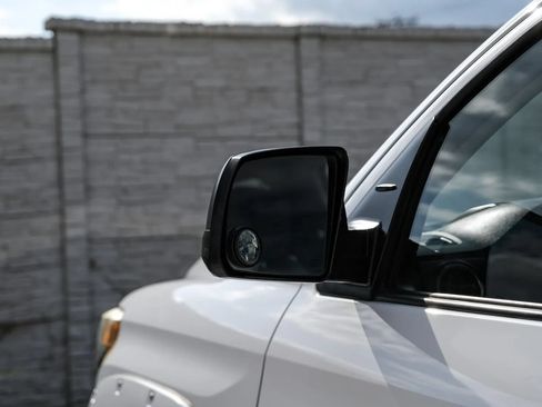 Used 2019 Toyota Tundra SR5 RWD image 39