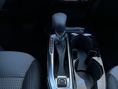 Used 2025 Chevrolet Trax LT image 22