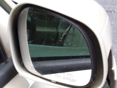 Used 2001 Lincoln Continental image 19