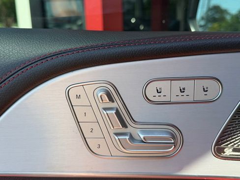 Used 2024 Mercedes-Benz GLE 53 AMG 4MATIC Coupe image 18