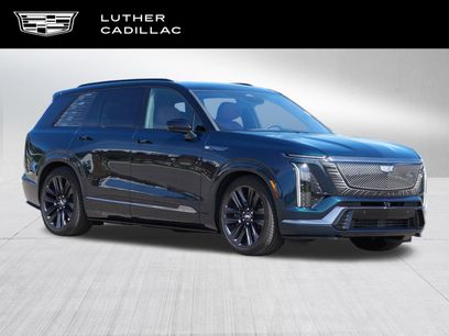 Used 2026 Cadillac Vistiq Platinum w/ LPO, Floor Liner Package