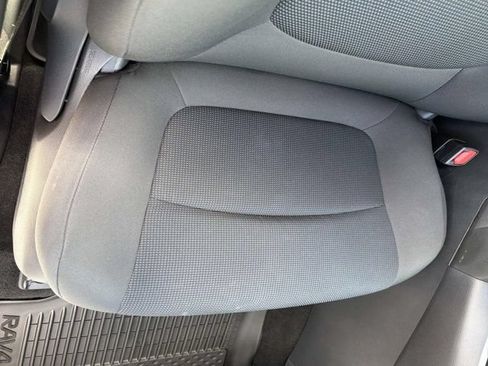 Certified 2025 Toyota RAV4 LE AWD/4WD image 15