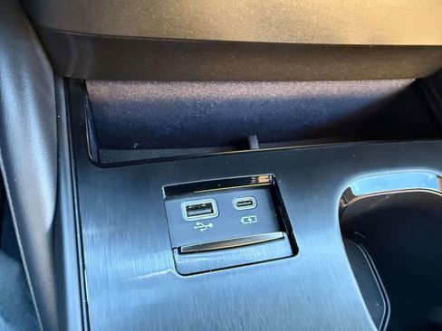 Used 2025 Lexus ES 300h w/ Premium Package image 24