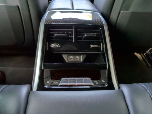 Used 2022 BMW M850i Gran Coupe xDrive w/ M Carbon Exterior Package image 35