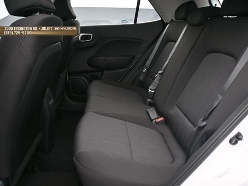 New 2026 Hyundai Venue SE FWD image 11
