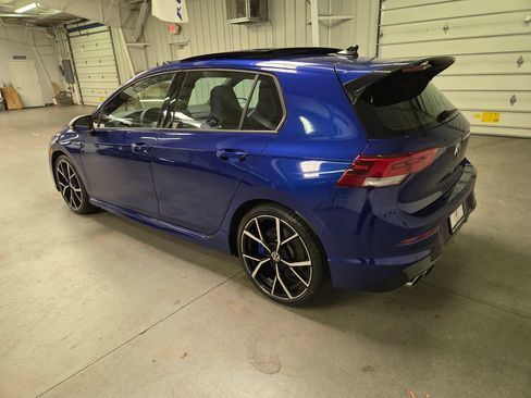 Used 2022 Volkswagen Golf R AWD/4WD image 4