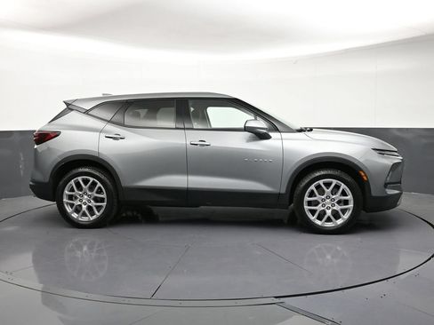 Certified 2023 Chevrolet Blazer LT AWD/4WD image 6