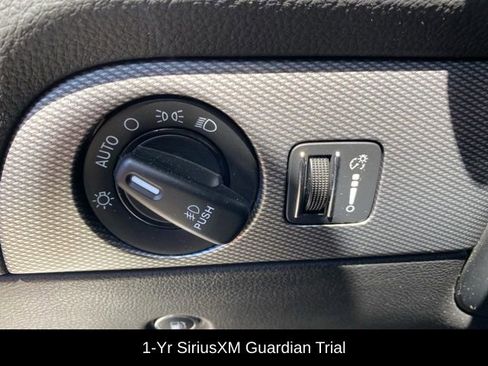 Used 2019 Dodge Durango GT AWD/4WD image 16