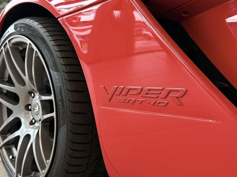 Used 2003 Dodge Viper SRT-10 RWD image 20