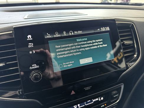 Used 2019 Honda Pilot Touring image 25