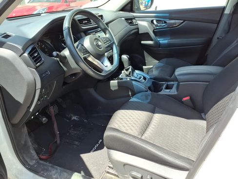 Used 2017 Nissan Rogue SV AWD/4WD image 10