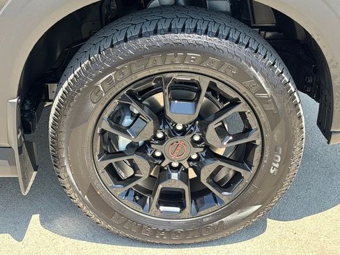 New 2025 Nissan Armada PRO-4X w/ Pro-4X Premium Package image 31