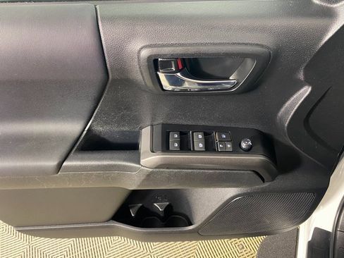 Certified 2022 Toyota Tacoma 4x4 Double Cab image 21